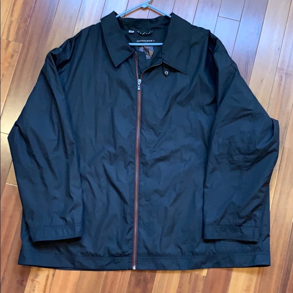 Men’s lightweight jacket. Cutter and Buck. 4XB.